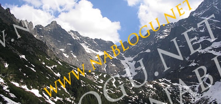 Widok na Rysy - Tatry Morskie Oko